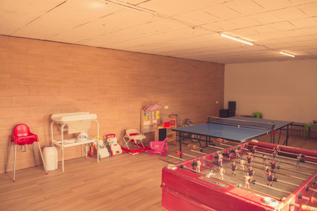 Complex Rural Can Caubet ベルガ エクステリア 写真
